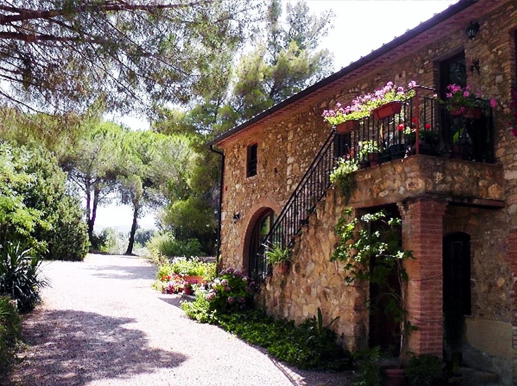 Agriturismo Il Poderino บิบโบนา ภายนอก รูปภาพ